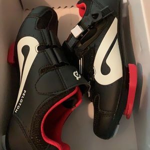 NIB Peloton size 5 (36) shoes WITHOUT clips